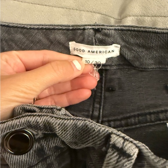 EUC Good American Classic Raw Hem Straight Jeans black size 30 - Picture 5 of 5